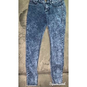 Refuge distressed bleach stretch skinny jeans used